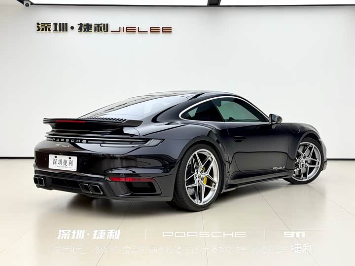 Фото 5 - Porsche 911