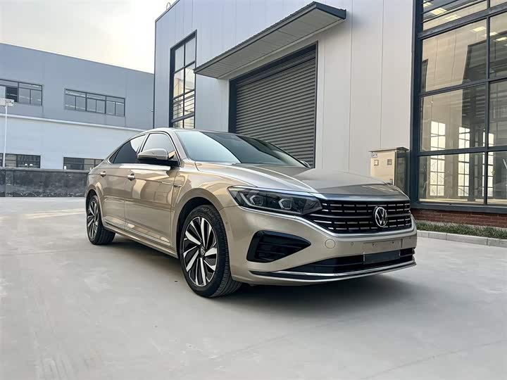 Фото 5 - Volkswagen Passat