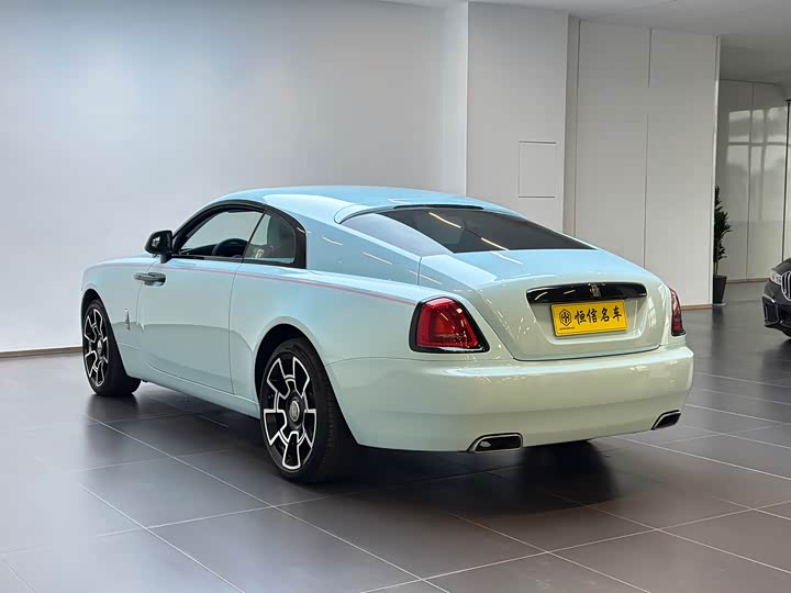 Фото 5 - Rolls-Royce Wraith