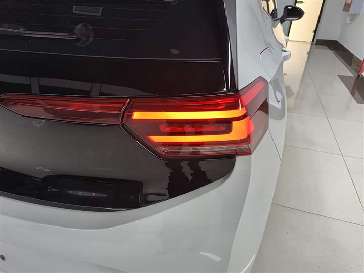 Фото 8 - Volkswagen ID.3