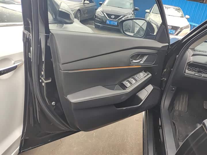 Фото 7 - Honda Accord