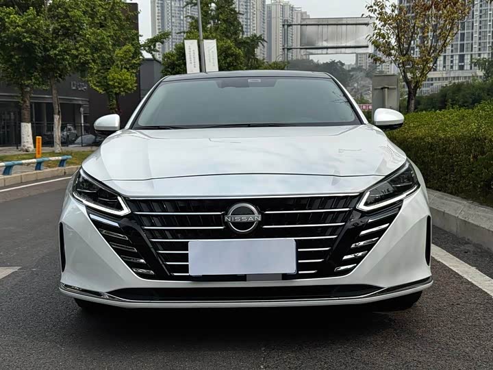 Фото 2 - Nissan Teana