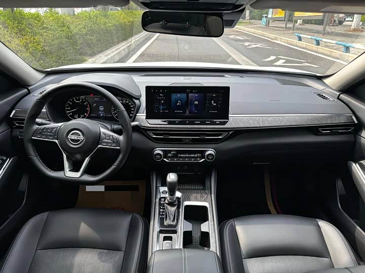 Фото 4 - Nissan Teana