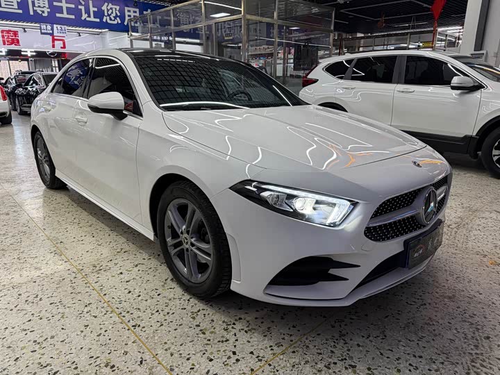 Фото 3 - Mercedes-Benz A-Class