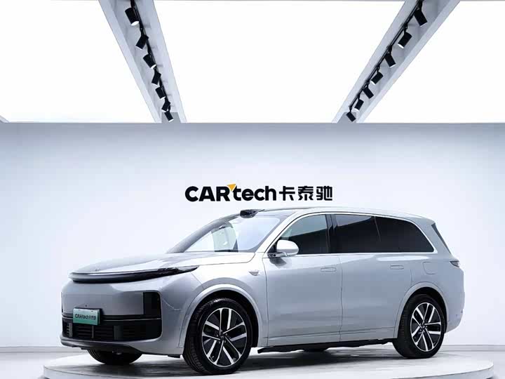 Фото 1 - LiXiang L9