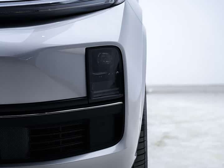 Фото 8 - LiXiang L9