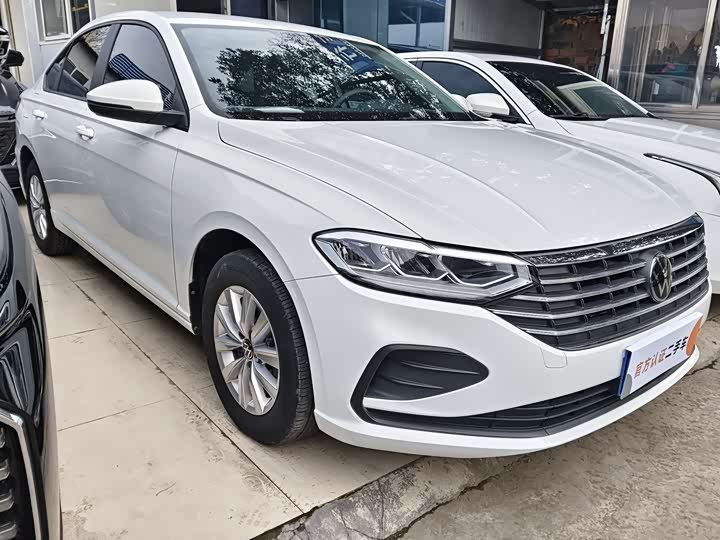 Фото 3 - Volkswagen Lavida