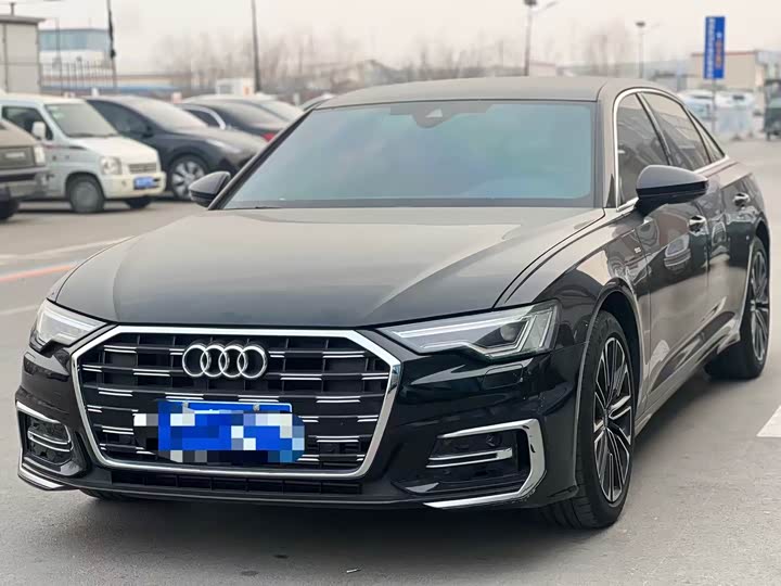 Фото 1 - Audi A6L