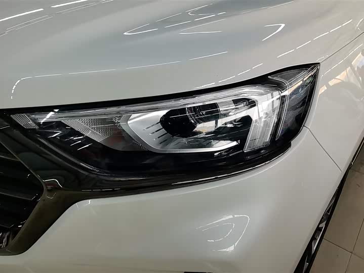 Фото 5 - Ford Edge