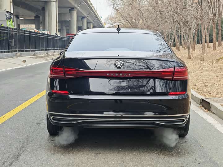 Фото 5 - Volkswagen Passat