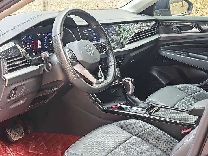 Фото 9 - Volkswagen Passat