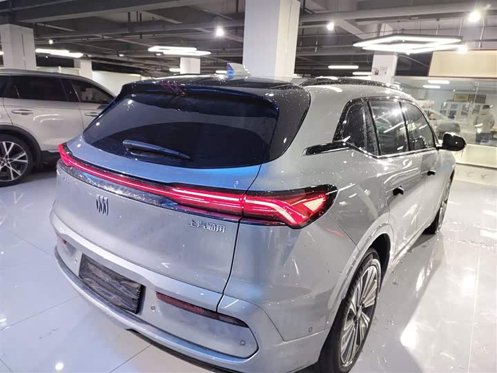 Фото 7 - Buick Electra E5