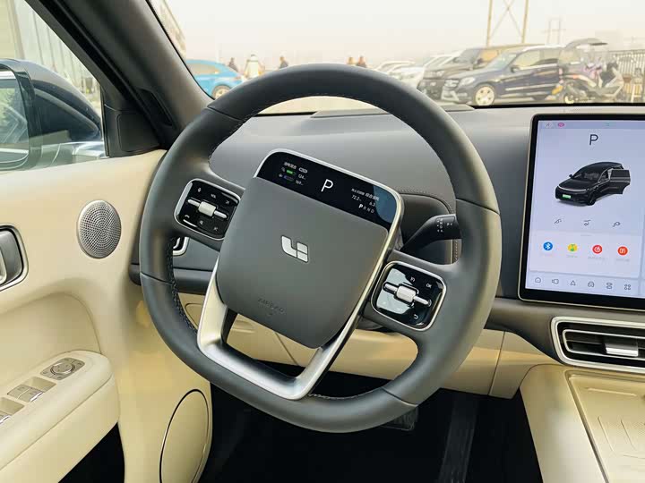 Фото 4 - LiXiang L8