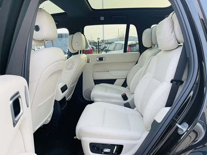 Фото 5 - LiXiang L8