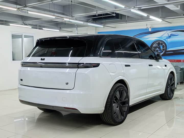 Фото 7 - LiXiang L7