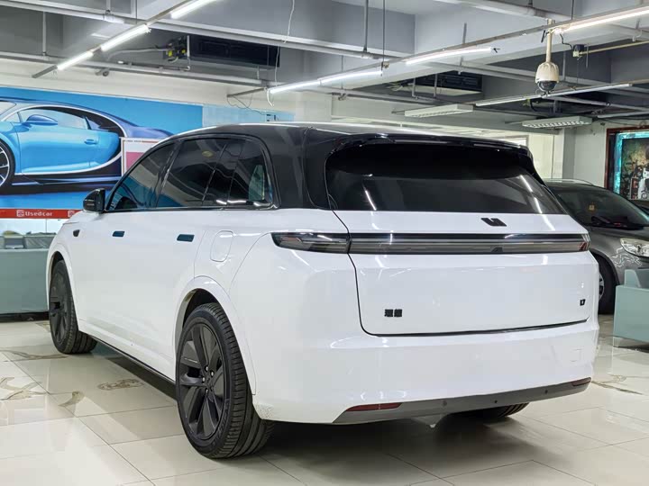 Фото 9 - LiXiang L7