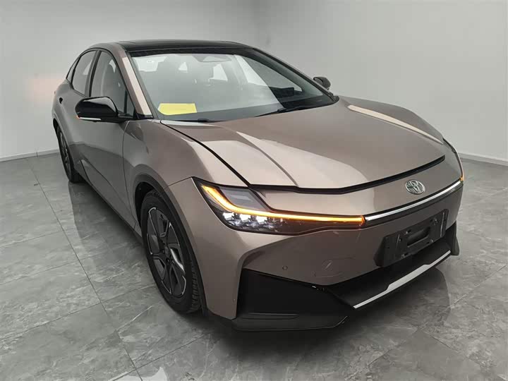 Фото 4 - Toyota bZ3