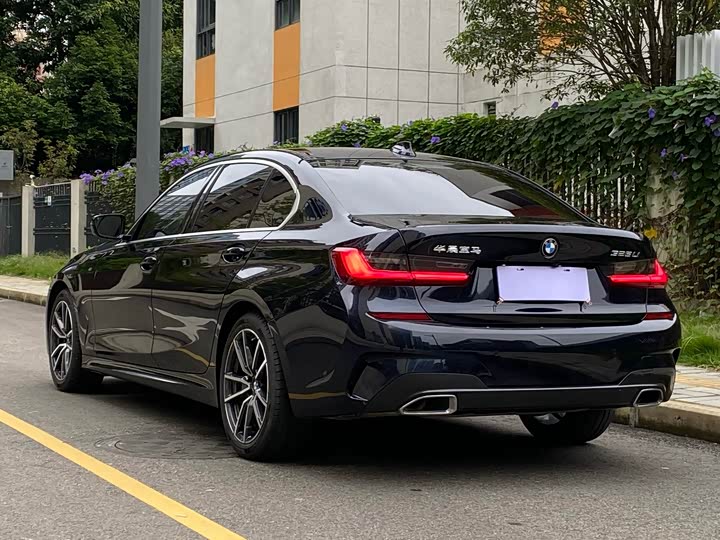 Фото 3 - BMW 3 Series