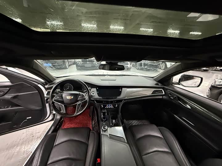 Фото 9 - Cadillac CT6