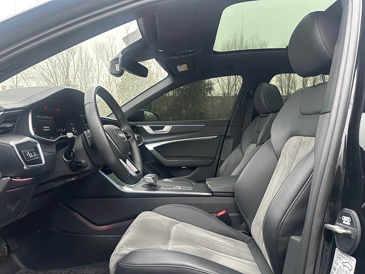 Фото 7 - Audi A6L