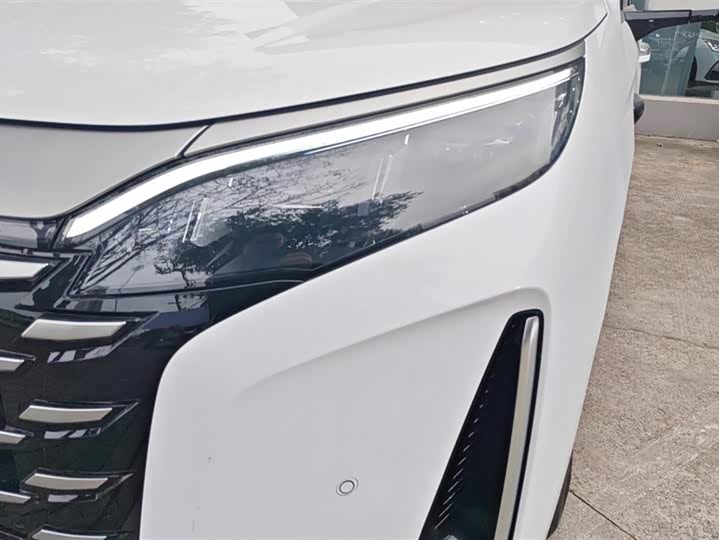 Фото 5 - BYD Xia