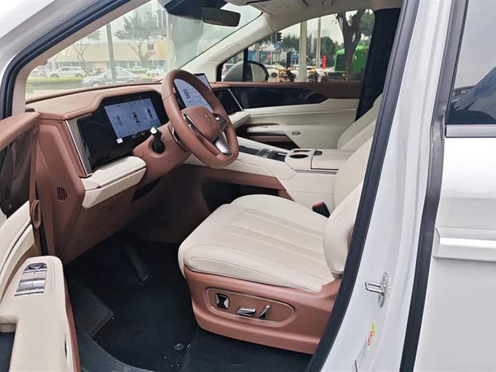 Фото 9 - BYD Xia