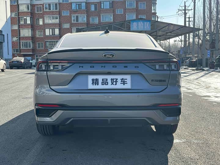 Фото 5 - Ford Mondeo