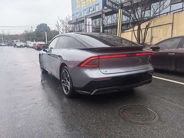 Фото 5 - XPeng F57