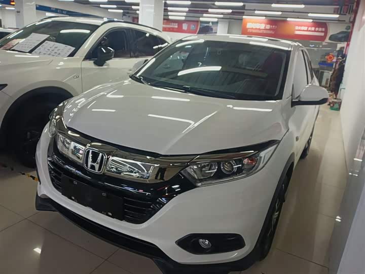 Фото 2 - Honda Vezel
