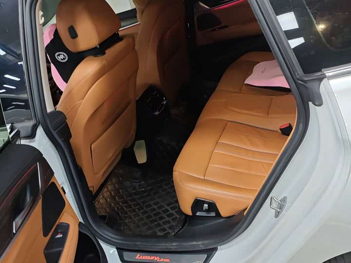 Фото 6 - BMW 6 Series GT