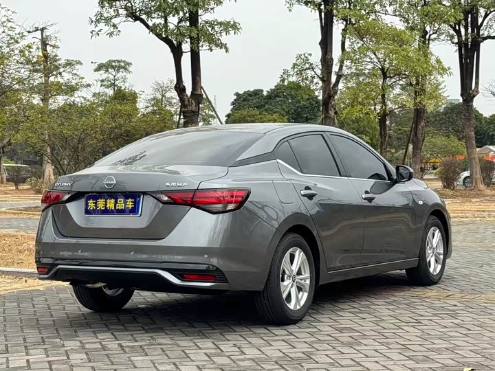 Фото 9 - Nissan Sylphy