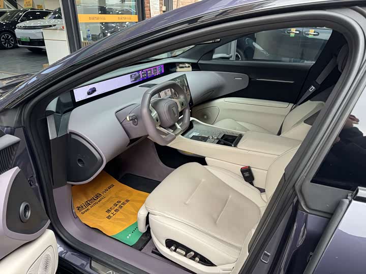 Фото 7 - Avatr 12