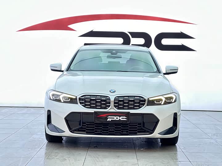 Фото 4 - BMW 3 Series