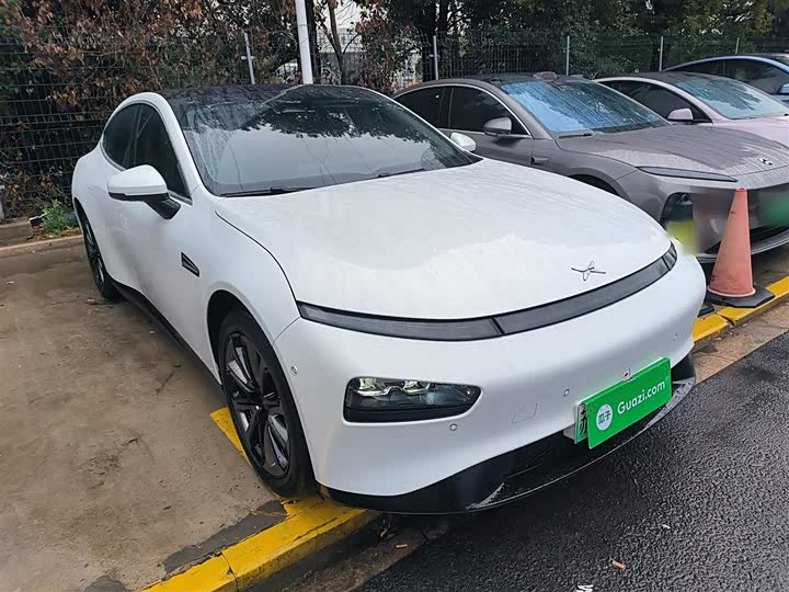 Фото 4 - XPeng P7