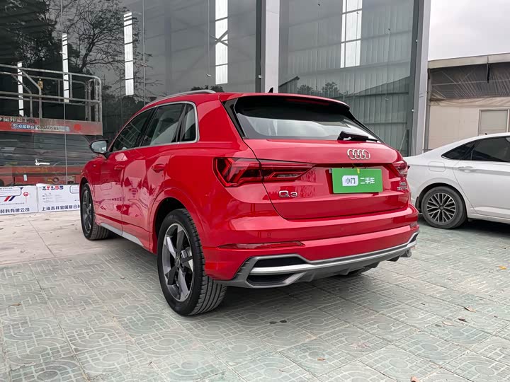 Фото 6 - Audi Q3