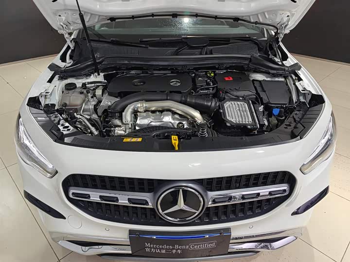 Фото 7 - Mercedes-Benz GLA-Class