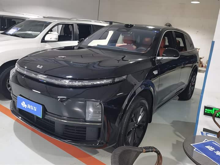 Фото 1 - LiXiang L7