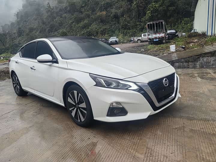 Фото 3 - Nissan Teana