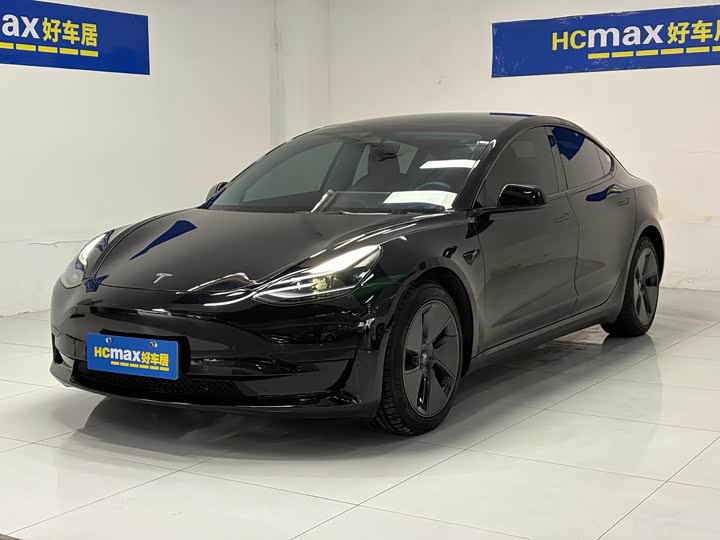 Фото 1 - Tesla Model 3