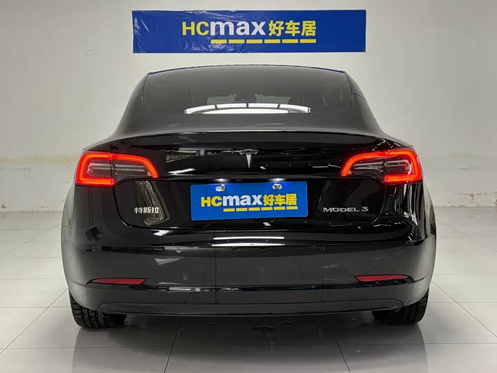 Фото 5 - Tesla Model 3