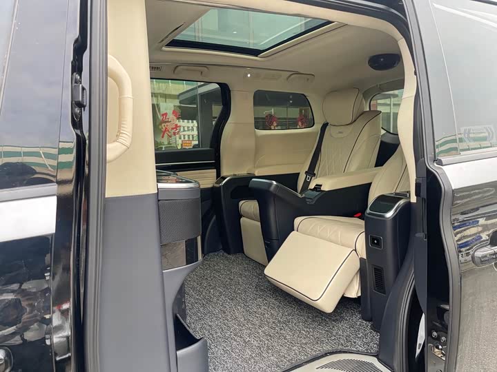 Фото 4 - GAC Trumpchi M8