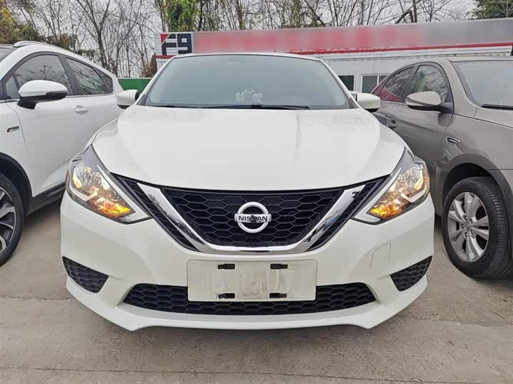 Фото 3 - Nissan Sylphy
