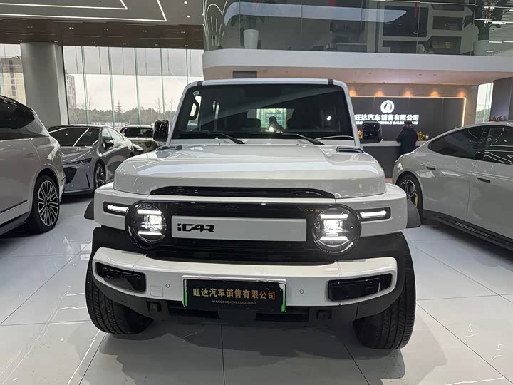 Фото 2 - Chery iCar V23