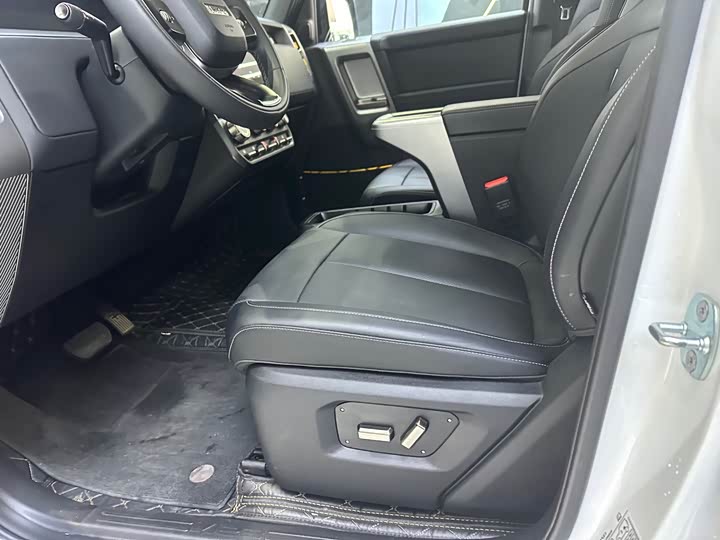 Фото 6 - Chery iCar V23