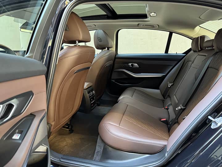 Фото 7 - BMW 3 Series