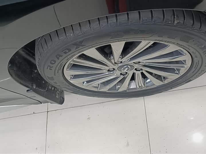 Фото 6 - GAC Trumpchi M8