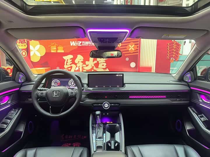 Фото 6 - Honda Accord