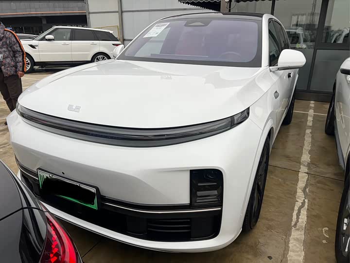 Фото 1 - LiXiang L7