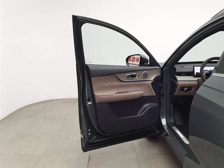 Фото 8 - Chery Fulwin T8