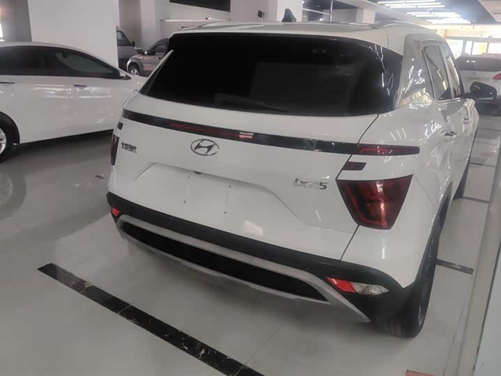 Фото 3 - Hyundai ix25 (Mufasa)